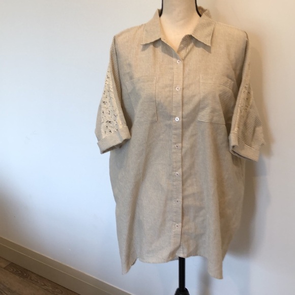 Umgee striped shirt beige with lace pattern SZ  L button down - Picture 1 of 10